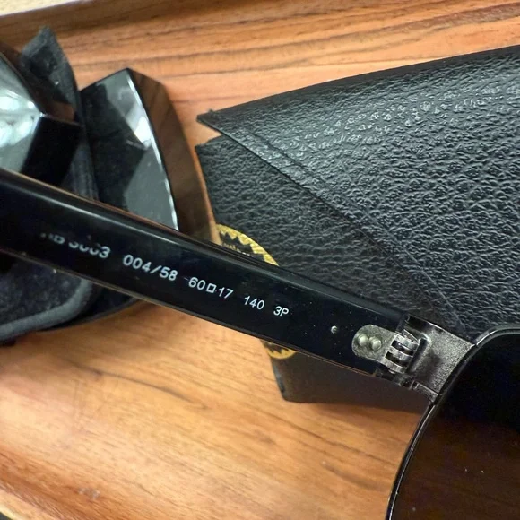 Ray-Ban’s menslike new sunglasses